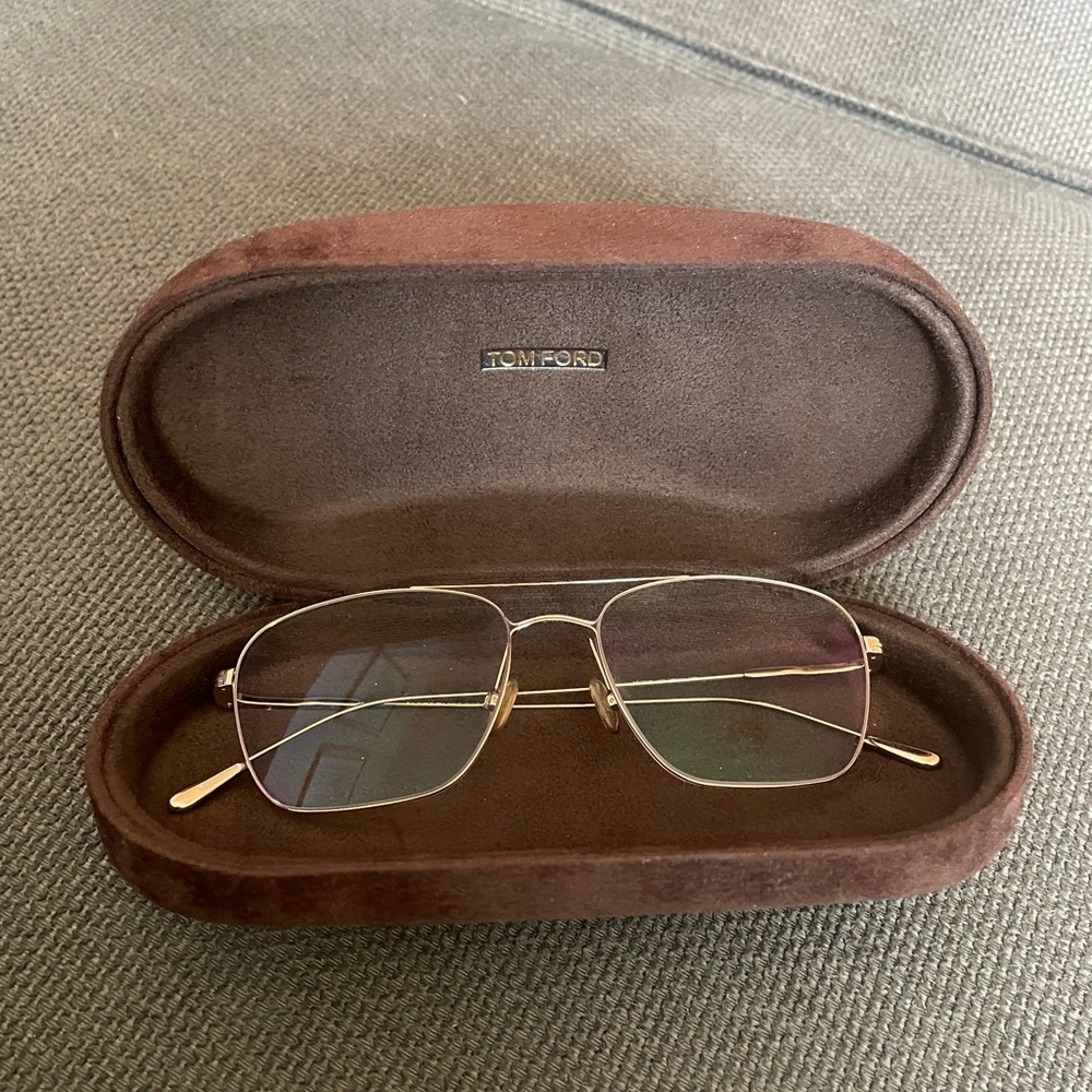 Tom Ford Gold Aviator Glasses - Picture 5 of 7